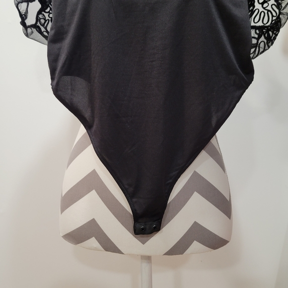 Zara Black Bodysuit - Picture 7 of 7